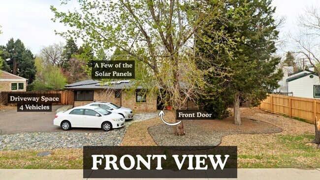 Foto del edificio - Modern 4BR Lakewood Home on Nearly Half an...