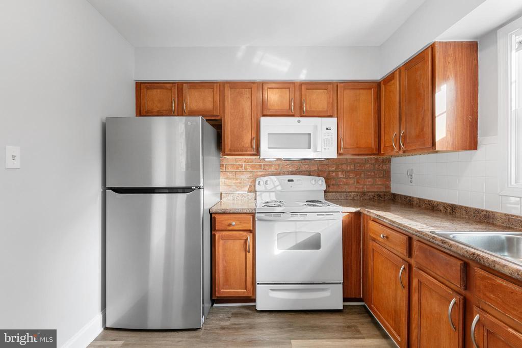 Primary Photo - 8511 Westover Ct