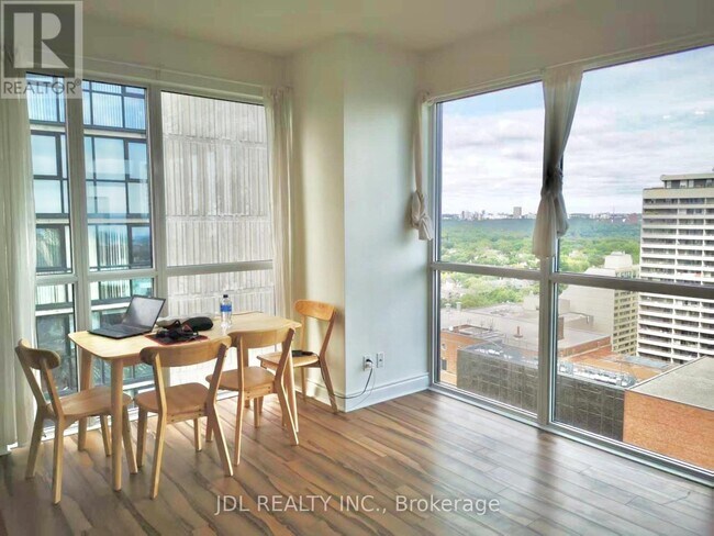 Building Photo - 28-2528 Ted Rogers Way