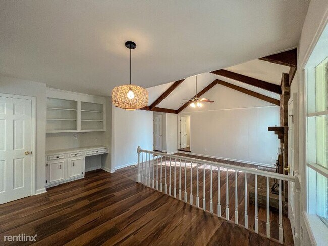 Foto del edificio - 3 br, 2 bath House - 902 Law Lane