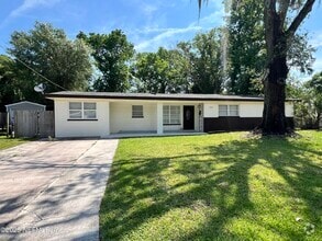 Building Photo - 8105 Santillo Dr