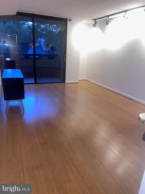 Foto principal - 4444 Connecticut Ave NW