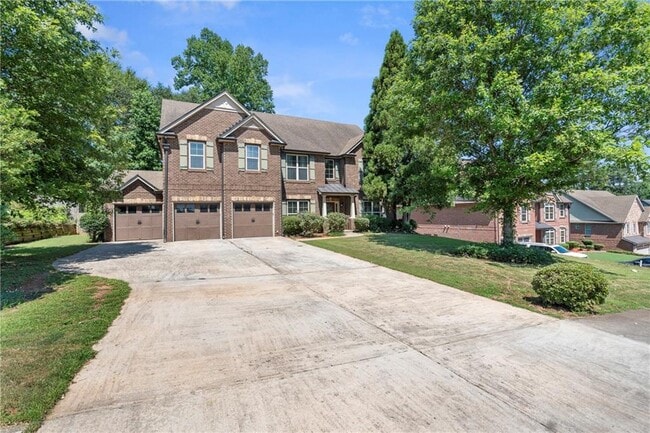 Building Photo - 4660 Lake Hill Trail