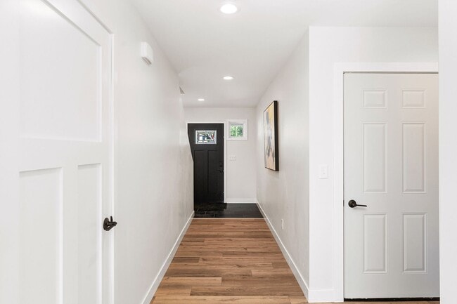 Building Photo - AVAILABLE December 1st! -  3 Bed 3 Bath brand new construction home!