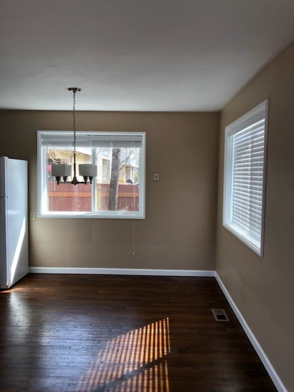 Building Photo - 2 Bedroom 1 bath in NW Corvallis