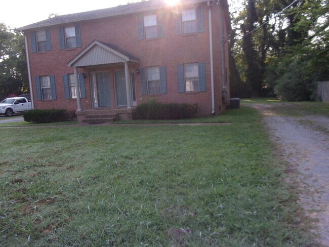 Building Photo - 123 N Tarver Ave