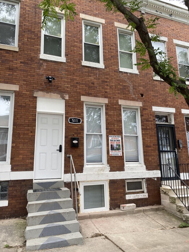 Foto del edificio - 511 N Pulaski St