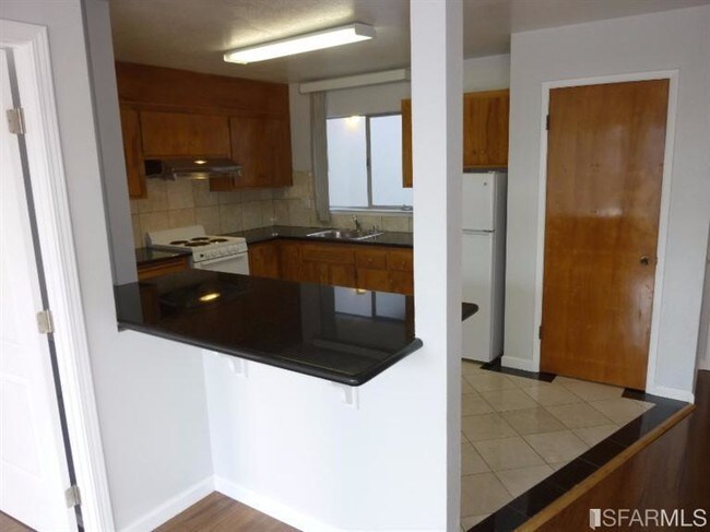 Foto del edificio - 2144 Grove St