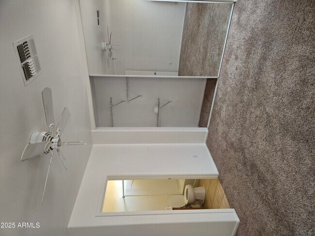 Foto del edificio - 11564 W Longley Ln