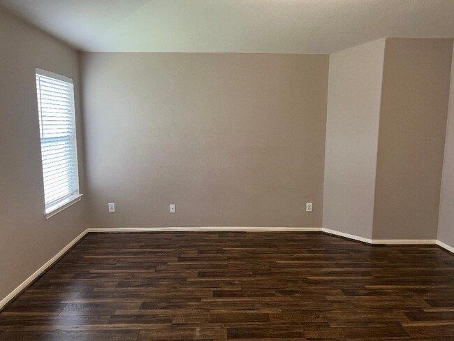 Foto del edificio - 25210 Spring Iris Ln