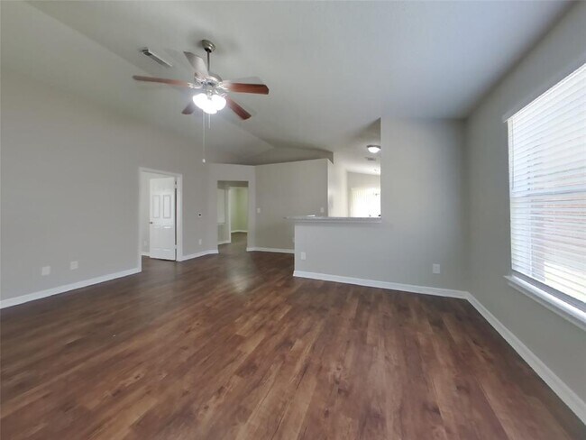 Building Photo - 3155 Boynton Dr