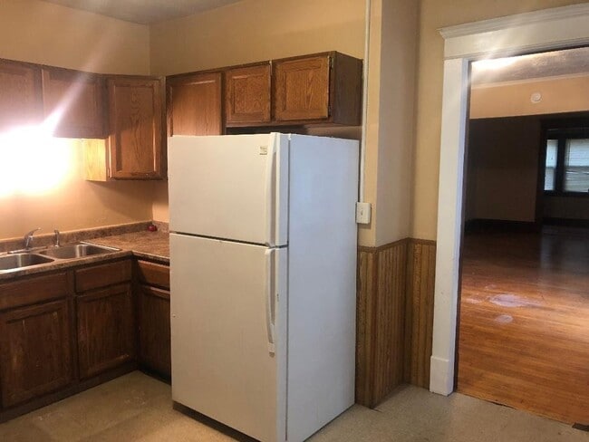 Foto del edificio - 2937-2939 Fremont Avenue North