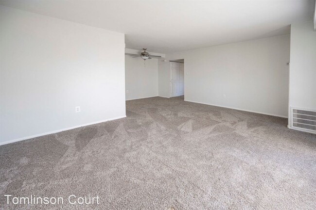 Foto del edificio - 1 br, 1 bath Apartment - 1760 Tomlinson Ro...