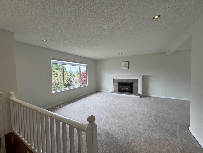 Building Photo - 8086 Modesto Dr