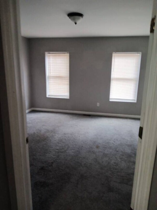 Foto del edificio - Beautiful 3 Bedroom, 2.1 Bath Home in Trenton!