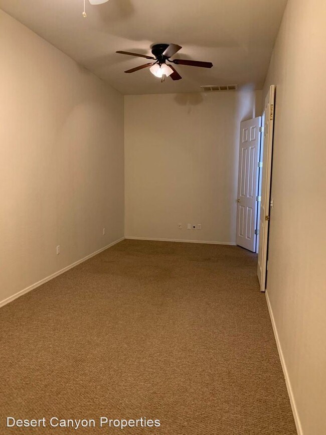 Building Photo - 3 br, 2 bath House - 43184 W Bunker Dr