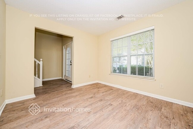 Building Photo - 4082 Arabian Way SW