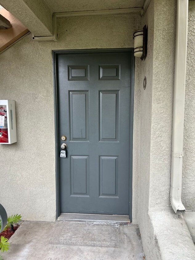 Primary Photo - 1 Bedroom condo located in beautiful gated...