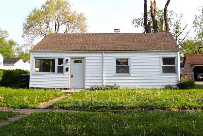 Primary Photo - 328 N Delaware St