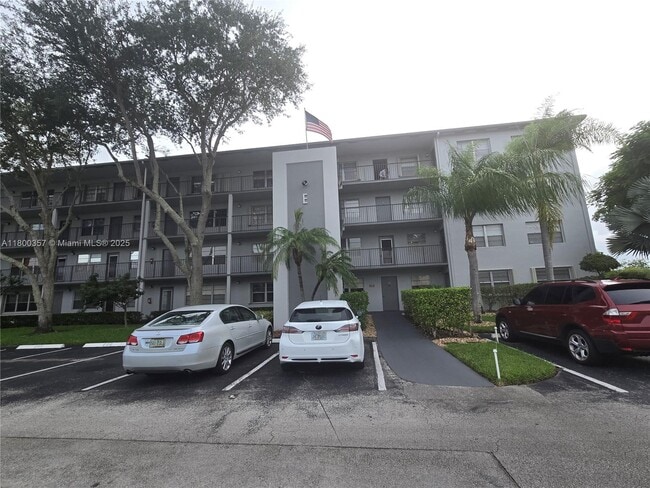 Building Photo - 300 SW 134th Way