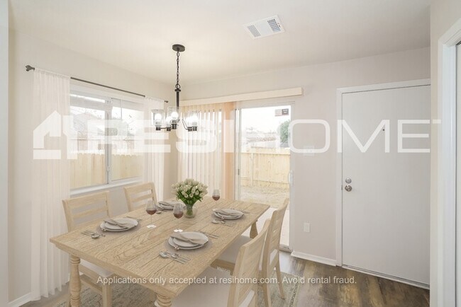 Foto del edificio - 20942 Patriot Park Ln