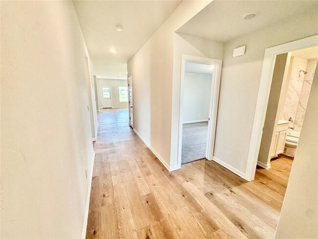 Foto del edificio - 6101 Blackwood Blvd