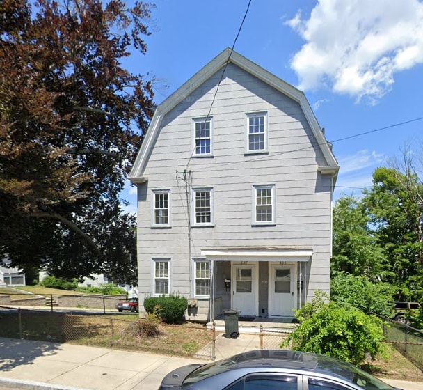 Building Photo - 135 Nonantum St