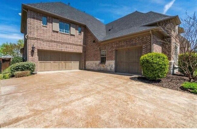 Building Photo - 3542 Hickory Grove Ln