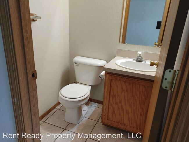 Foto del edificio - 3 br, 2.5 bath House - 3508 Fairbanks Ave