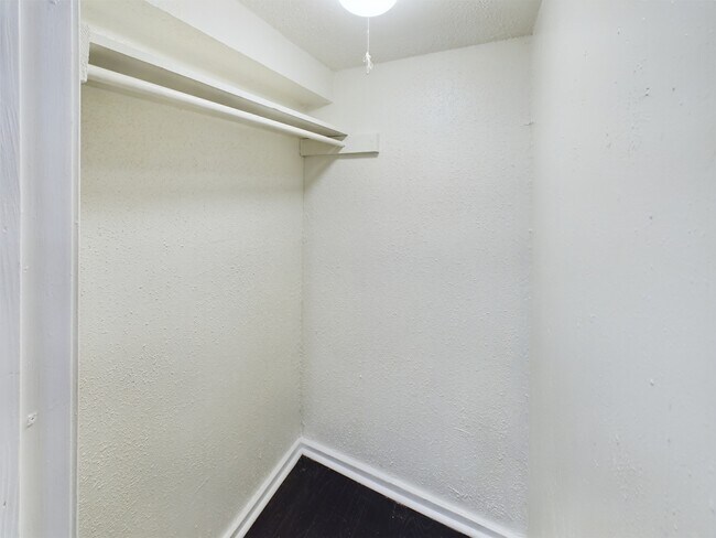 Foto del edificio - 605-602 Enid St