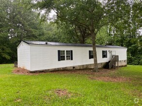 Building Photo - 2870 Martin Mill Rd