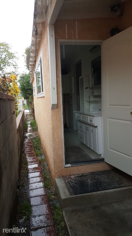 Building Photo - 1 br, 2 bath House - 633 NO ORCHARD DR