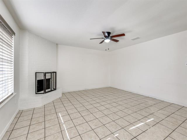 Foto del edificio - 7608 Spicebush Rd