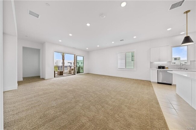 Building Photo - 16273 Stella Cir