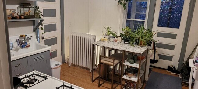 Foto del edificio - 1120 S 63rd St