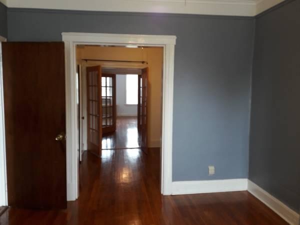 Building Photo - 652 48th St