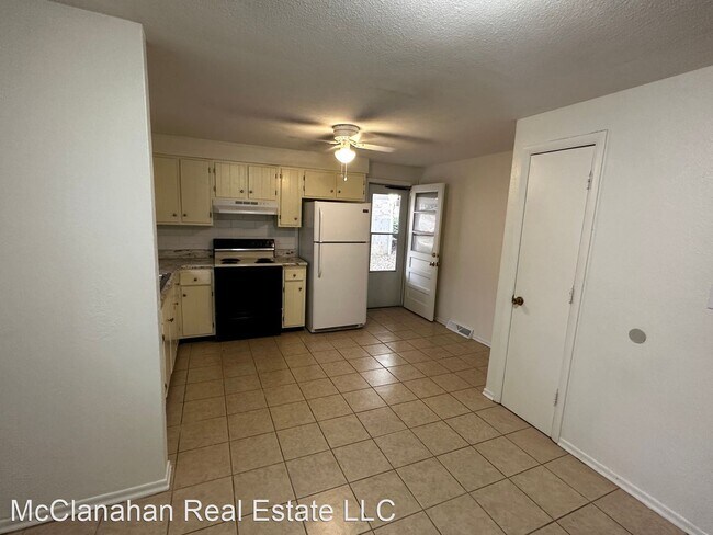 Foto del edificio - 3 br, 2 bath House - 2505 Melrose St.