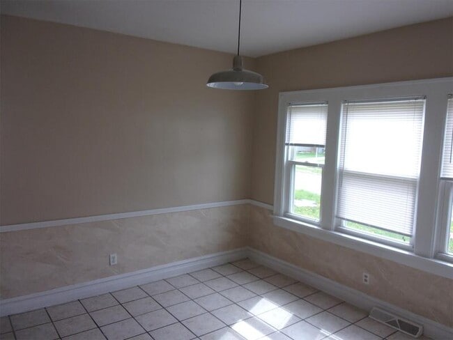 Building Photo - 2775 6th St