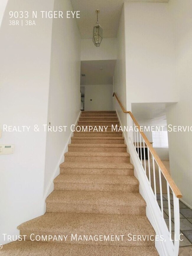 Building Photo - 9033 N Tiger Eye Way