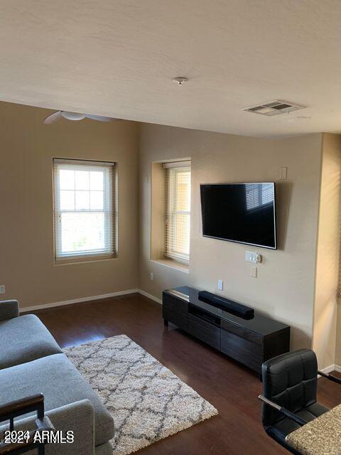 Building Photo - 1303 S Sabino Dr
