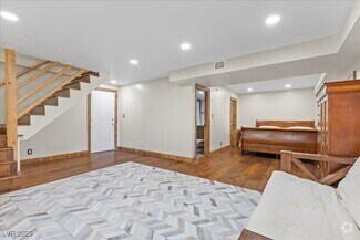 Building Photo - 4947 Snow White Rd