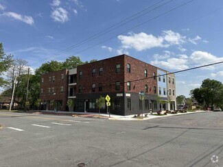 Building Photo - 501 E 21st St