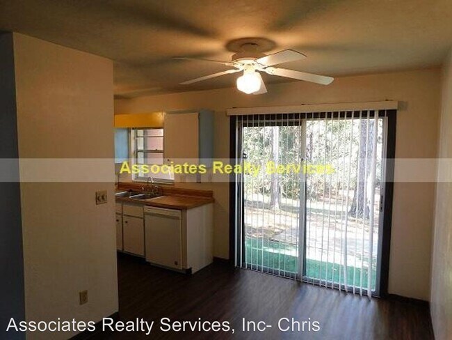 Building Photo - 3115 NW 79th Ct