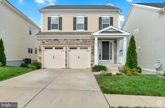 Building Photo - 437 Boxelder Dr