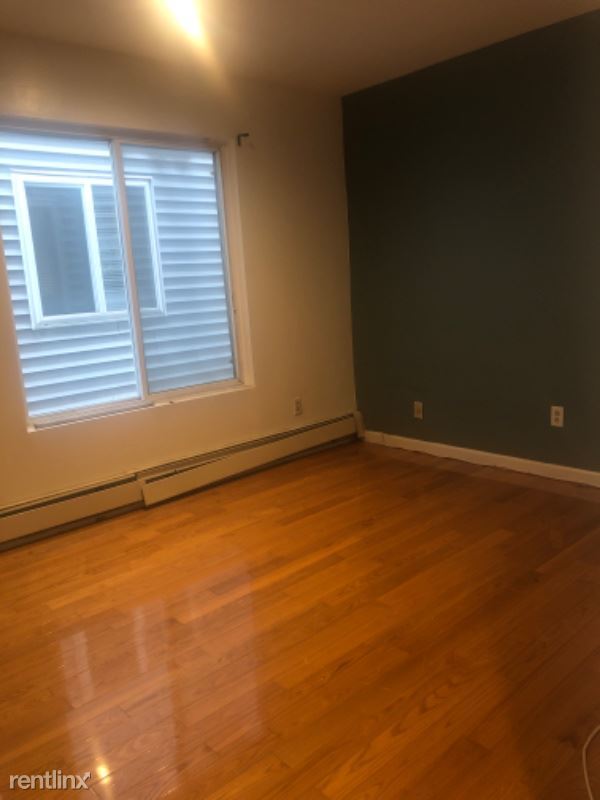 Foto del edificio - 6121 Grand Ave