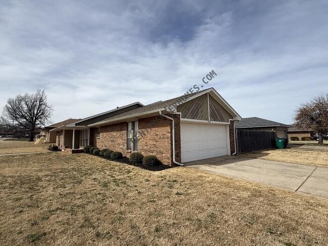 Photo - 10101 Carnie Cir House