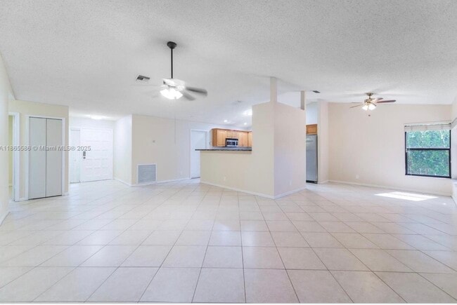 Foto del edificio - 2532 NW 87th Dr