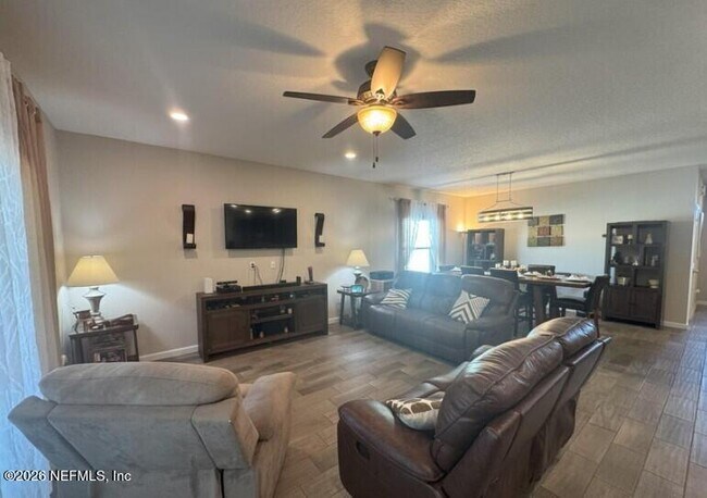 Foto del edificio - 4243 Arbor Mill Cir