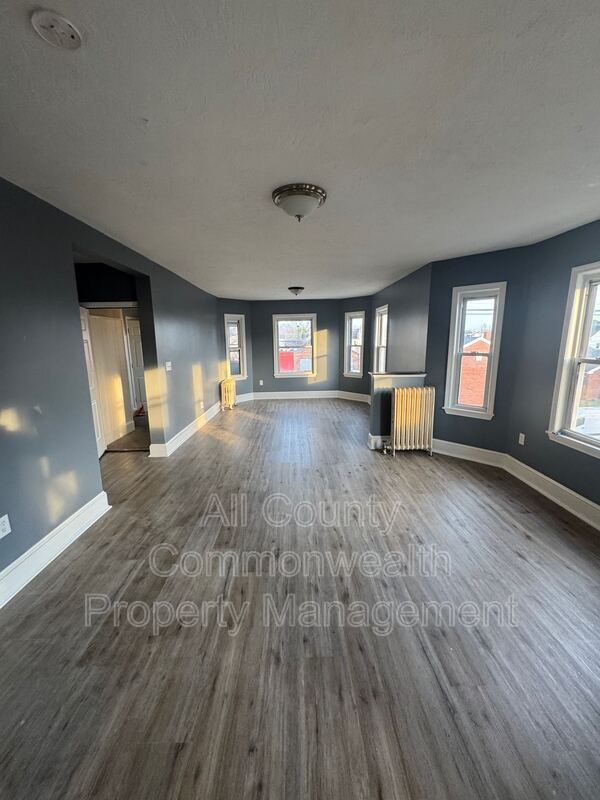 Foto del edificio - 8 Elm St