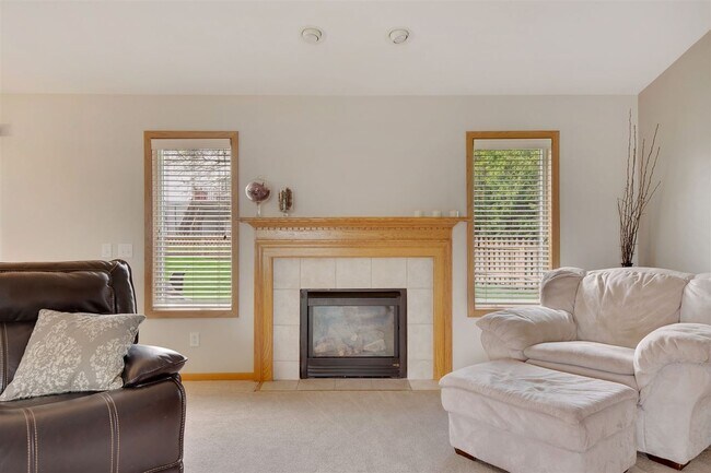 Foto del edificio - 3406 Snowy Pky